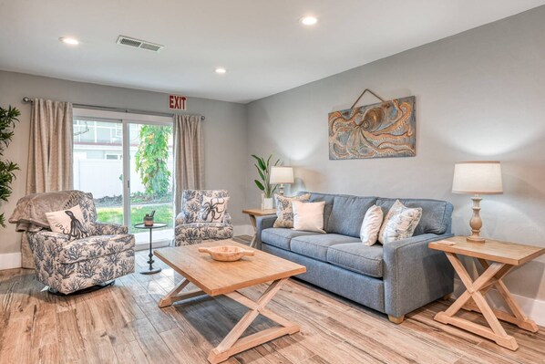 Condo (The Octopus Sanctuary) | Exterior