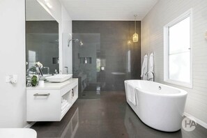 Hair dryer - Coolart Studios: Studio Two (Balnarring)