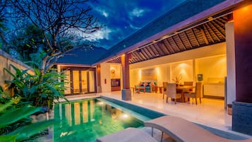 Vila Desain | Kolam renang | Kolam renang outdoor