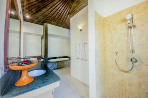 Design-villa | Badeværelse