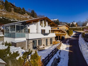 Exterior - Very comfortable and furnished with style (Uttendorf)