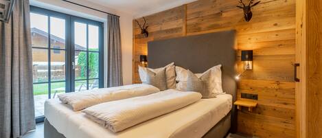 2 bedrooms, internet