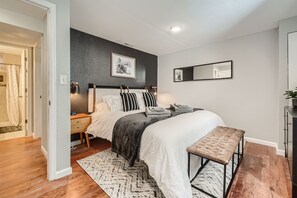 2 slaapkamers, reisbedje, gratis wifi, beddengoed