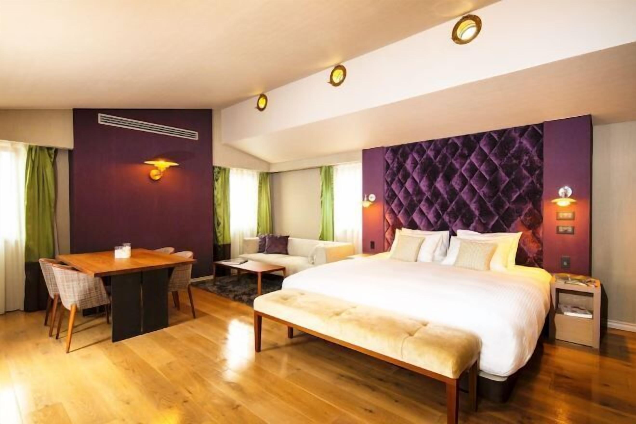 Literie de qualité supérieure, couette en duvet d'oie, minibar