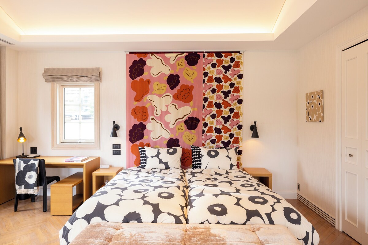 Luxury Triple Room, Sea View | Premium bedding, down comforters, minibar, in-room safe