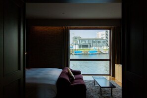 View from property - PETALS TOKYO - Floating Hotel (Tokyo)