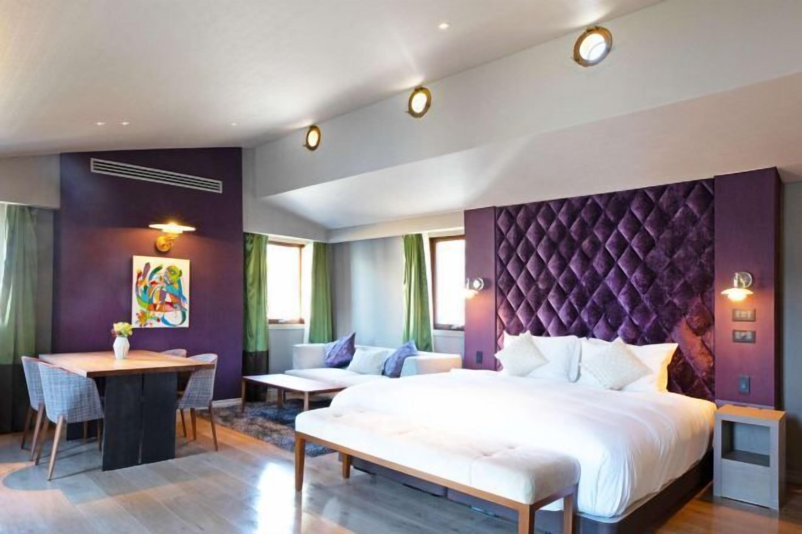 Literie de qualité supérieure, couette en duvet d'oie, minibar