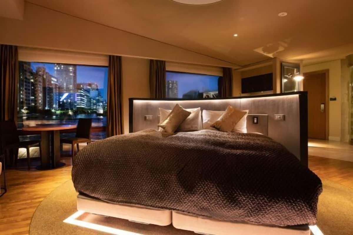 Literie de qualité supérieure, couette en duvet d'oie, minibar