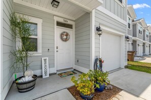 Condo (Pogo's Paradise Townhome (3/2.5)) | Exterior