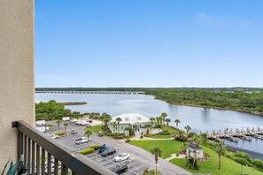 Condo (Pinnacle Port A533 (2/2)) | Exterior