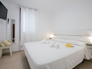 2 soverom, strykejern/-brett, wi-fi og sengetøy