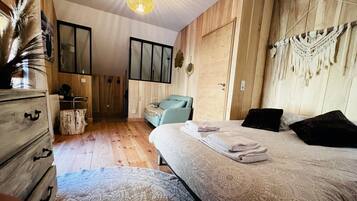 7 Schlafzimmer, Bügeleisen/Bügelbrett, WLAN, Bettwäsche