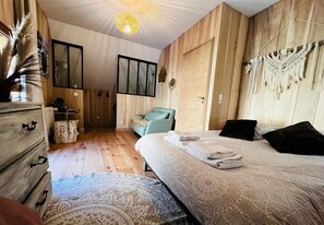 7 Schlafzimmer, Bügeleisen/Bügelbrett, WLAN, Bettwäsche