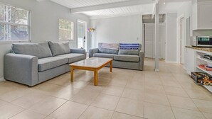 Exterior - 5811 Lauder St (Fort Myers Beach)