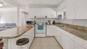 Exterior - 5811 Lauder St (Fort Myers Beach)