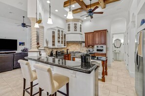 House (4604 NW 33rd Ter) | Exterior - 4604 NW 33rd Ter (Cape Coral)