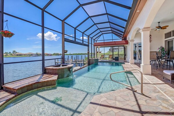 House (4604 NW 33rd Ter) | Exterior - 4604 NW 33rd Ter (Cape Coral)