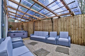 Bañera de hidromasaje exterior