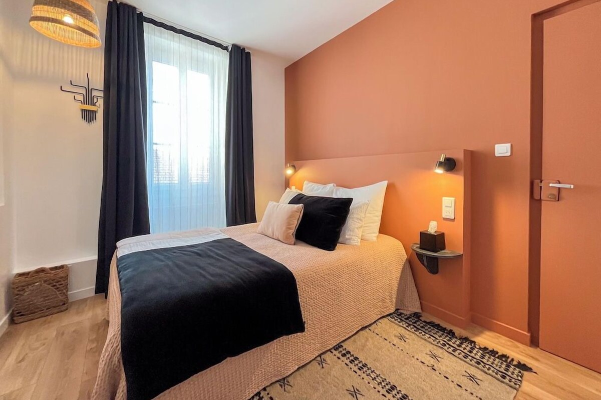 Economy Double Room (sanitaires partagés sur le palier)