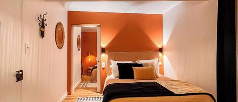 Premium bedding, down duvets, Select Comfort beds, free WiFi