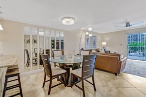 Exterior - 4541 Bay Beach Ln #345 (Fort Myers Beach)