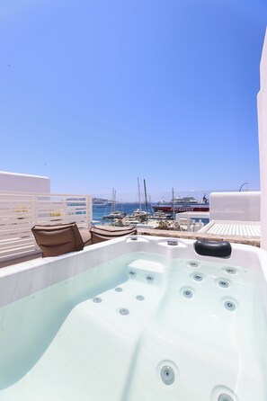 Terrace/patio - LIFE SUITES (Mykonos)
