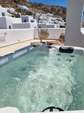 Junior Studio Suite, Hot Tub | View from room