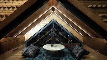 Deluxe Room, 1 King Bed | View from room