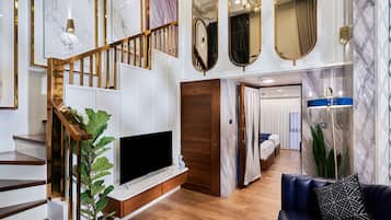 Habitación cuádruple Premium, 2 habitaciones | Caja de seguridad en la habitación, insonorización y wifi gratis