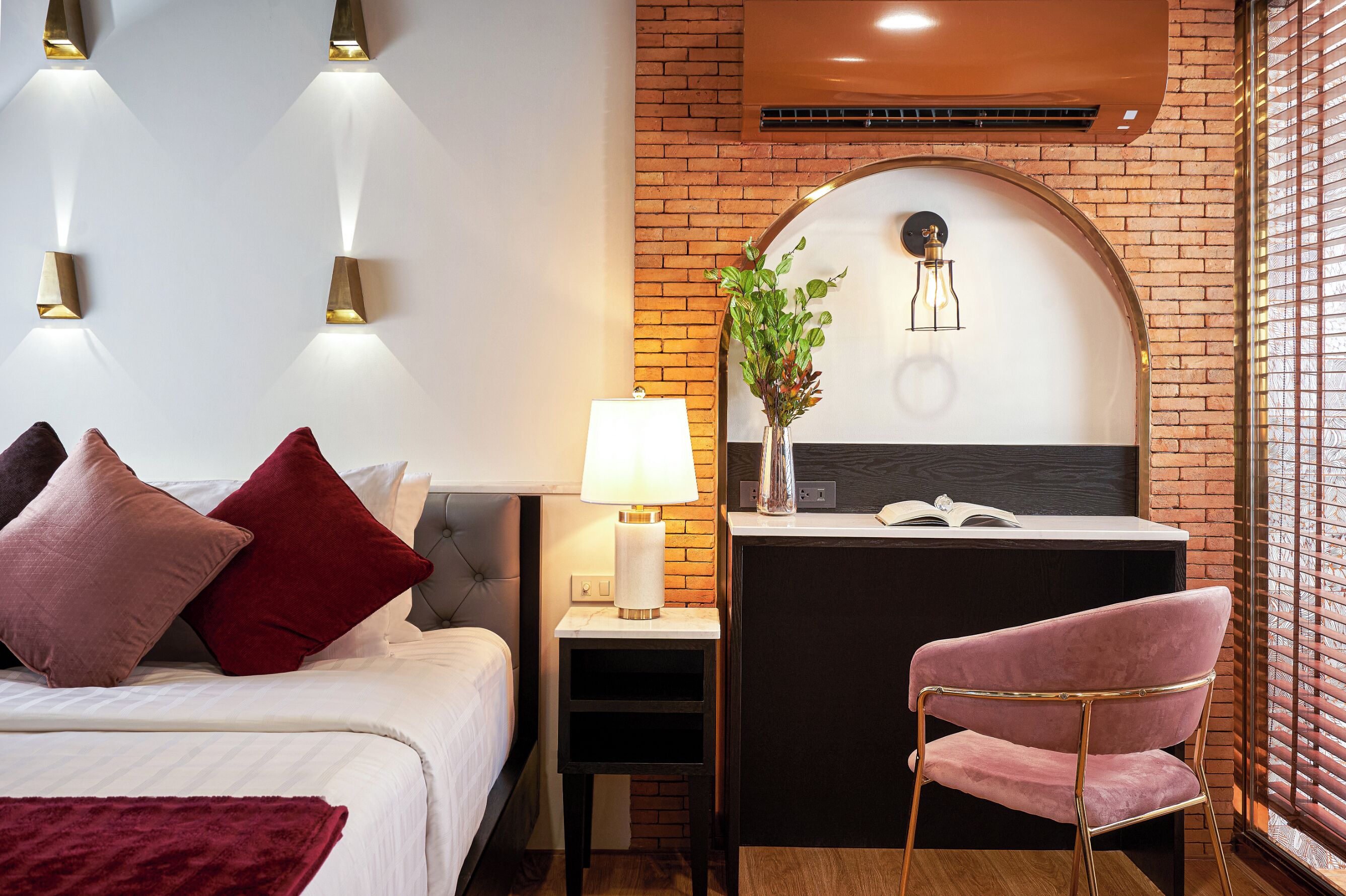 Lyxigt fyrbäddsrum - 2 sovrum | Värdeförvaringsskåp på rummet, ljudisolering och gratis wi-fi