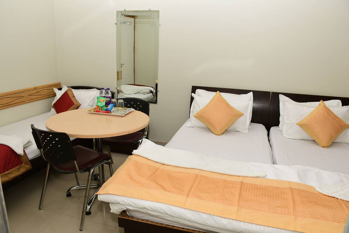Premium bedding, down comforters, desk, laptop workspace