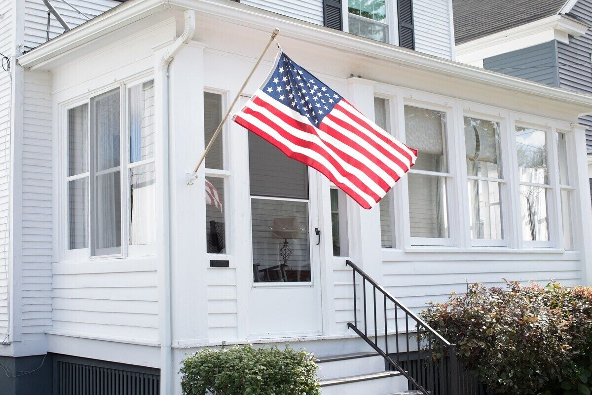 The Lookout: NEW Central AC!
