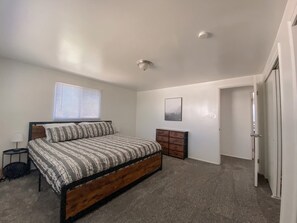 4 bedrooms, travel cot, free WiFi, bed sheets