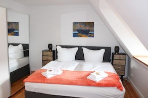 3 bedrooms, desk, iron/ironing board, free WiFi - 4* - Holiday home with 125 sqm, under thatch in Holstein Switzerland (Lebrade)