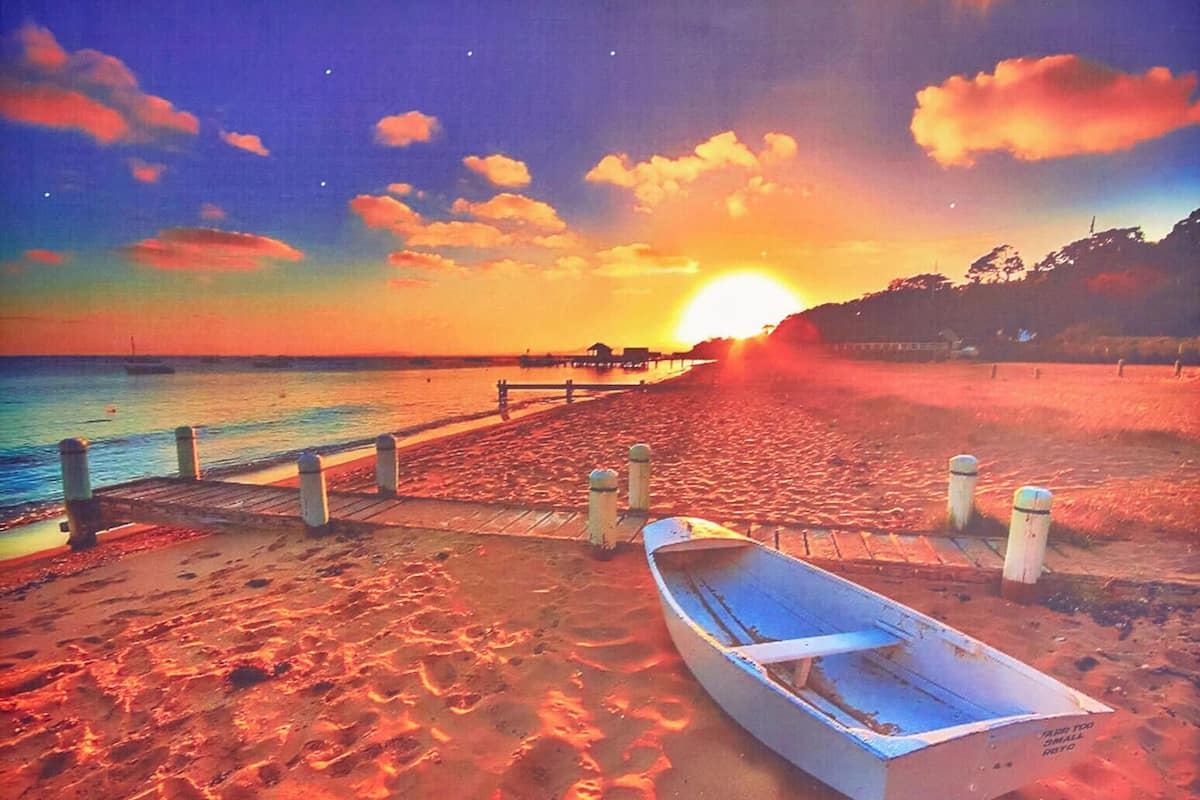 Executive Apartment | Individually decorated, individually furnished, iron/ironing board