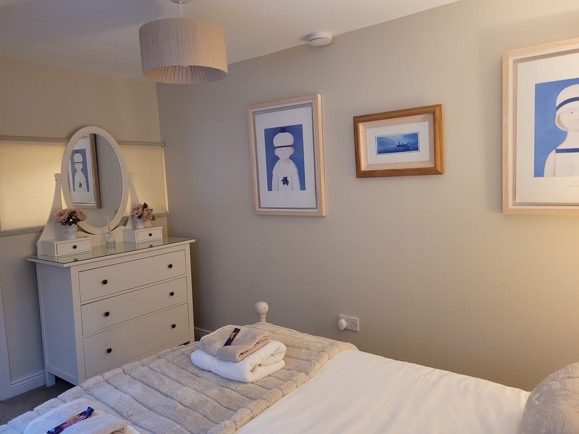 2 bedrooms, iron/ironing board, travel crib, free WiFi