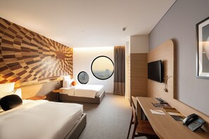 Deluxe Twin Room, City View