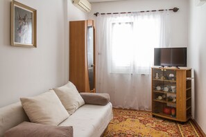 TV, fireplace - Simo A1, Punat (Punat)