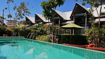 Alberca al aire libre