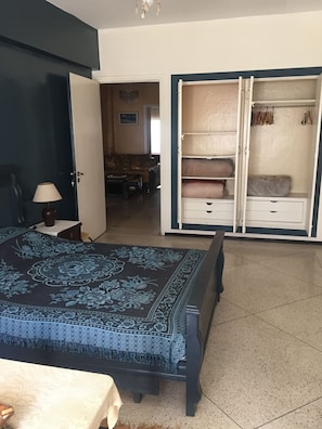 Dortoir Partagé, 1 chambre, fumeurs, balcon | 1 chambre