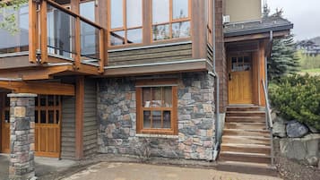 Townhome, 4 Bedrooms | Exterior