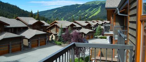 Townhome, 4 Bedrooms | Property grounds
