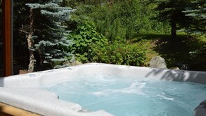 Stadtwohnung, 4 Schlafzimmer | Außen-Whirlpool