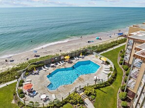 Pool - Oceanfront condo for 4 in North Topsail Beach, perfect for a relaxing getaway! (North Topsail Beach)