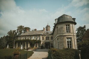 Terrace/patio - Le Château d'Aubry (Aubry-du-Hainaut)