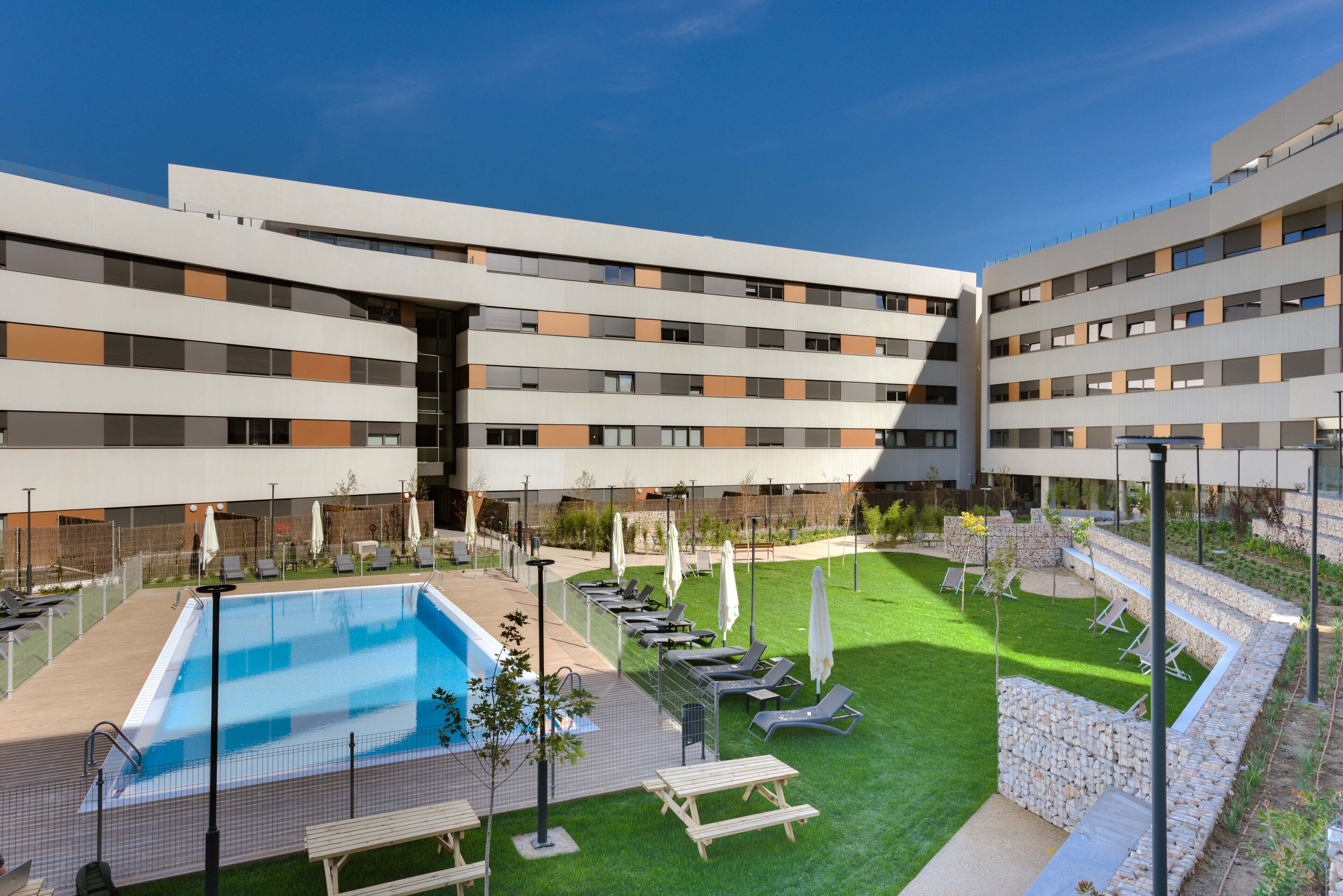 Seasonal outdoor pool