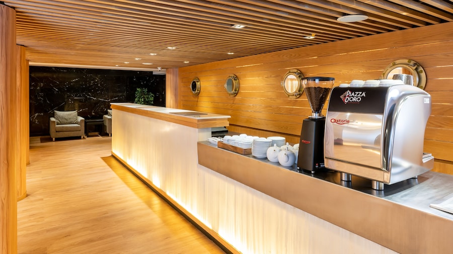 Arck Hotel