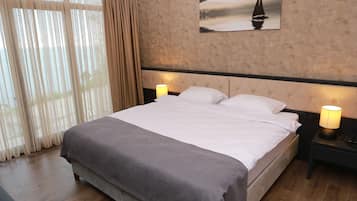 Standardzimmer, Nichtraucher, Meerblick | Laptopgeeigneter Arbeitsplatz, kostenloses WLAN