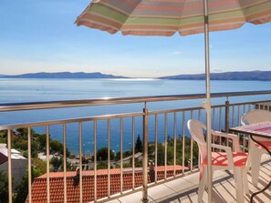 Outdoor dining - Apartment Ivana by Interhome (Senj)