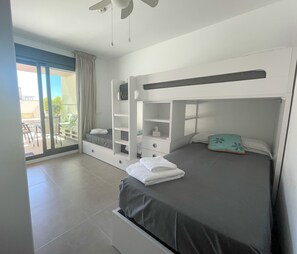 2 bedrooms, free WiFi, bed sheets - Apartment 'Cucurrox' with Sea View, Shared Pool & Wi-Fi (TORROX)